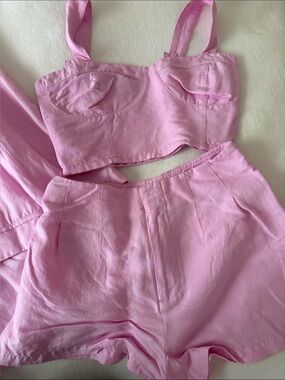 Pink ThreePiece Linen Set — Crop Bustier & High-Waist Shorts